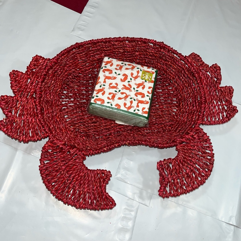 Crab RED Wicker SERVING BASKET Weaved Straw TRAY, 40 crab Napkins Ocean SET NEW - Picture 2 of 16